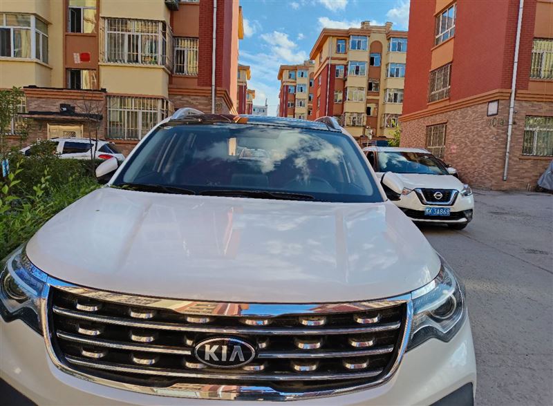 起亚智跑SUV