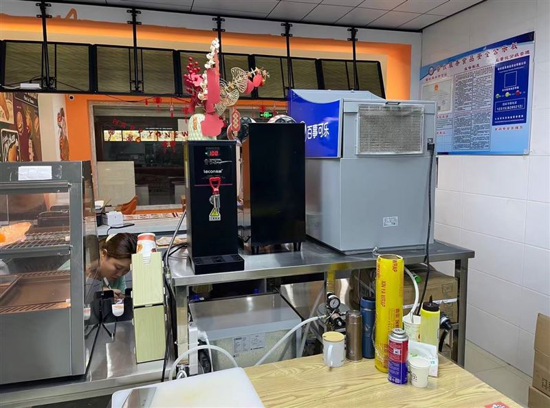 茄子河惠民堡斯丁汉堡店急兑空店急兑