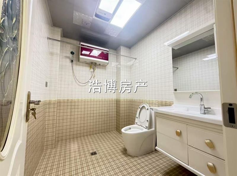 欧洲新城四楼